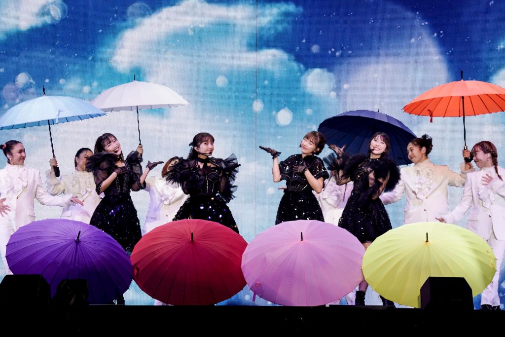 Momoiro Clover Z 15th Anniversary Tour Queen of Stage 08