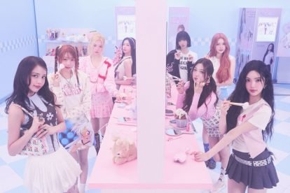 Hearts2Hearts Style Promo